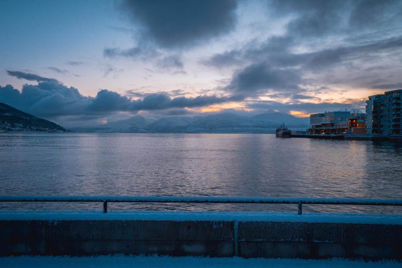 Skir 2 Bdr Corner View Apartement Tromsø Kültér fotó